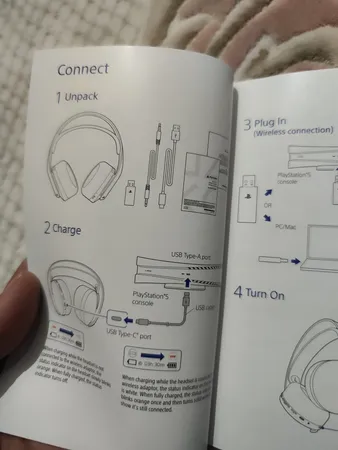 کنسول بازی سونی مدل PlayStation 5 ظرفیت 825 گیگابایت ریجن 1200 آسیا به همراه دسته اضافی و پایه شارژر و هدست