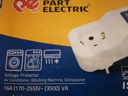 محافظ ولتاژ پارت الکتریک مدل 01