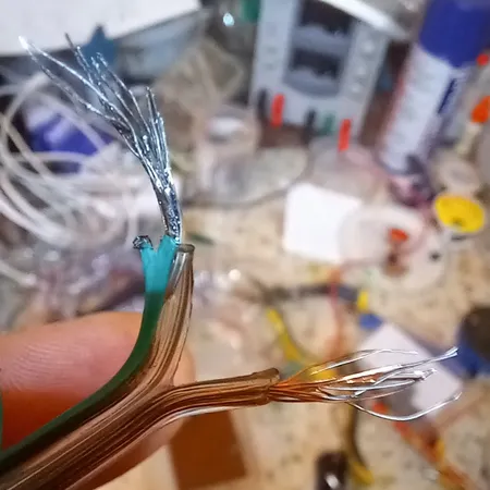 سیم برق افشان 2 در 0.35 مدل IT D8 کد 12497473