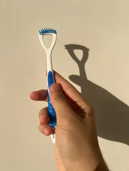 مسواک زبان دنترال مدل T008 با برس متوسط