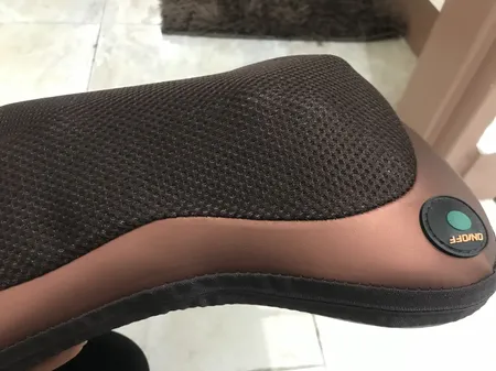 ماساژور پیلو مدل CHM-8028