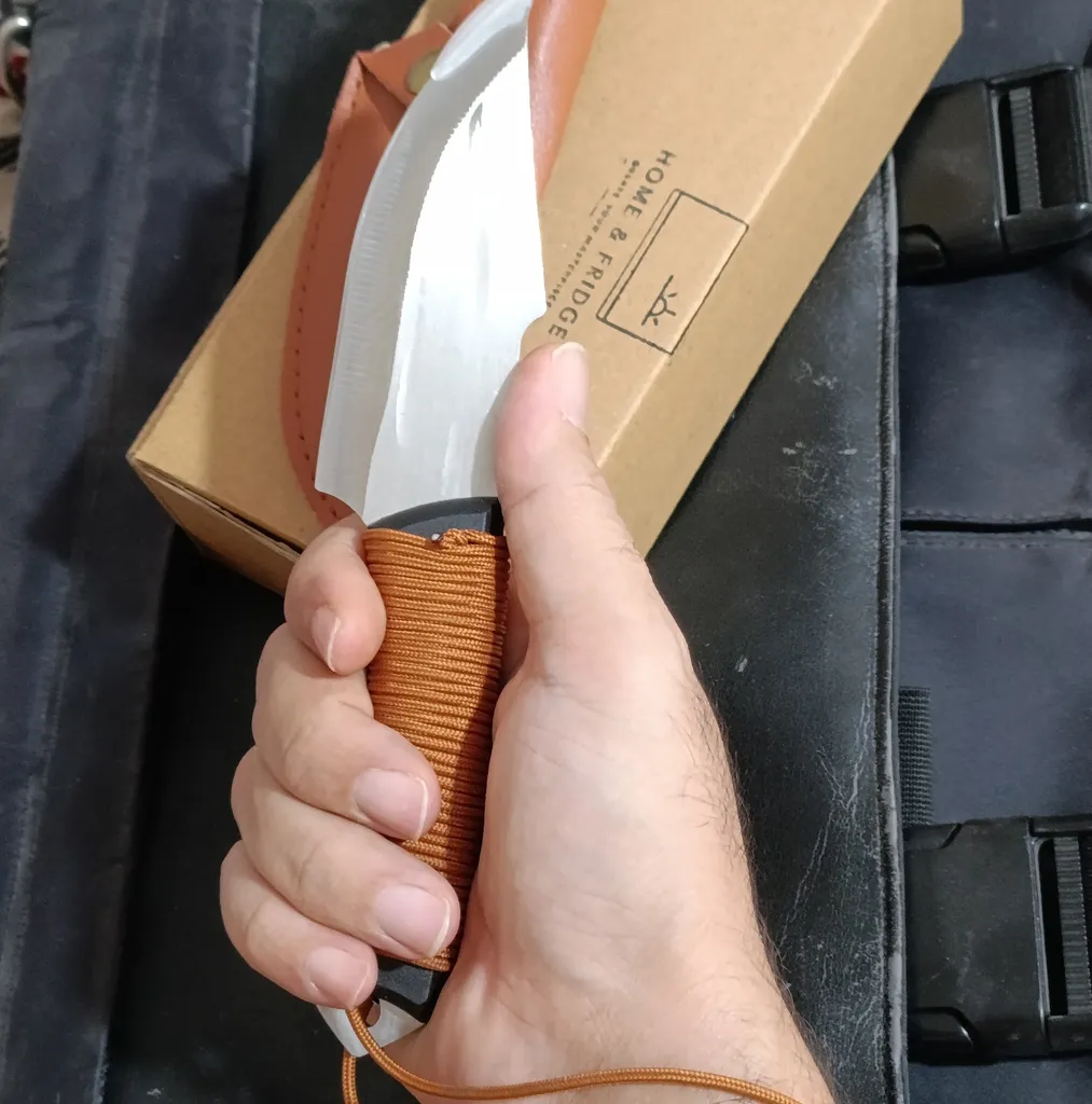 چاقوی سفری مدل High Carbon