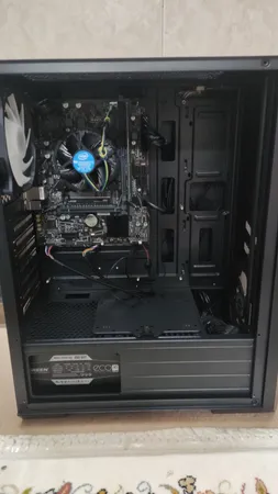 منبع تغذیه کامپیوتر گرین مدل GP450A-ECO Rev3.1