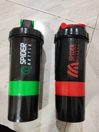 شیکر اسپایدر مدل سه تکه گنجایش 0.5 لیتر