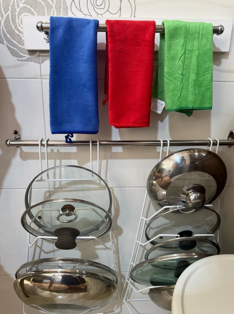 آویز حوله سایا کابینت مدل دیواری ضدآب H1