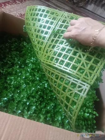 دیوارپوش مدل دیوار سبز مصنوعی گل پونه، بسته 16 عددی