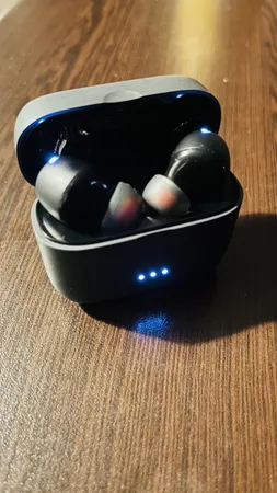 هدفون بی سیم انکر مدل SoundCore Liberty Air 2