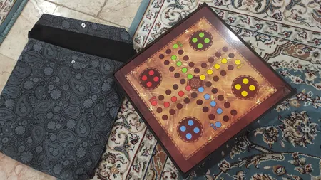 بازی فکری منچ و شطرنج مدل فروردین