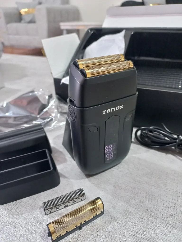 ماشین اصلاح موی صورت شارژی زیناکس مدل ZX-311