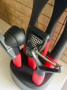 تجریه خرید سرویس کفگیر و ملاقه مای کیچن مدل M1001