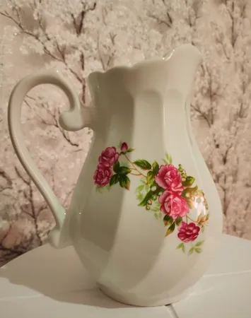 پارچ مرجان مدل گل سرخ