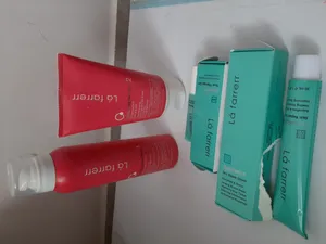 تجریه خرید کرم ترمیم کننده پوست لافارر مدل سوکرانیکا حجم 30 میلی لیتر