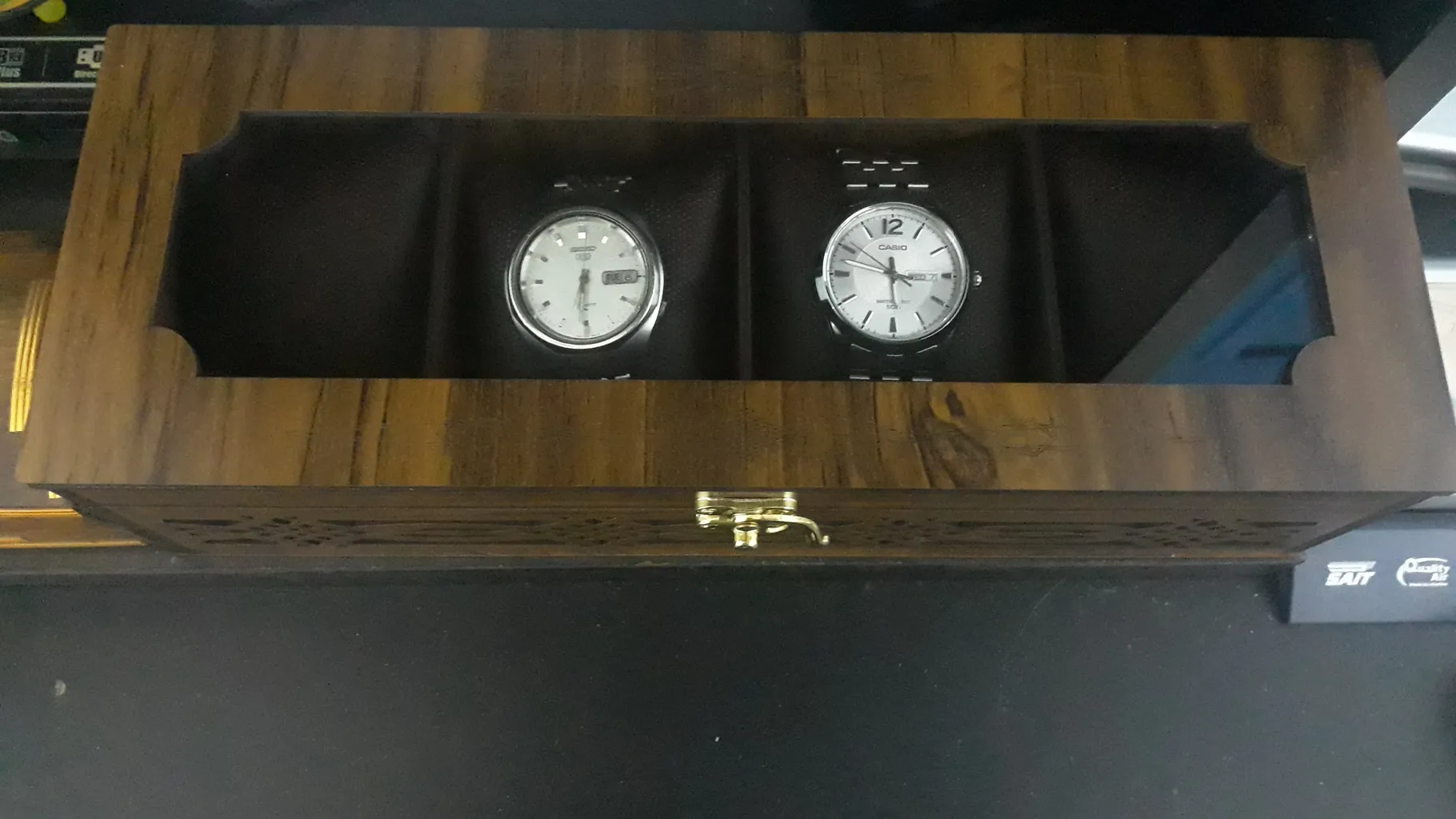 جعبه ساعت لوکس باکس مدل LB322-0