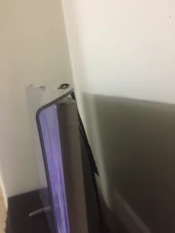 محافظ صفحه نمایش  مناسب برای تلویزیون 49 اینچ