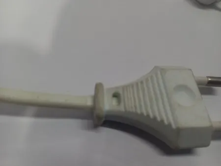 پنکه رومیزی مدل گیره ای پنج پره