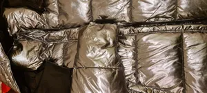 تجریه خرید کاپشن زنانه بیک بوک، از جنس پلی‌استر با طرح ساده و تنخوری معمولی، مدل MLNZ01