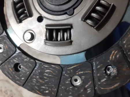 صفحه کلاچ اتروکس مدل 1646020A مناسب برای پراید