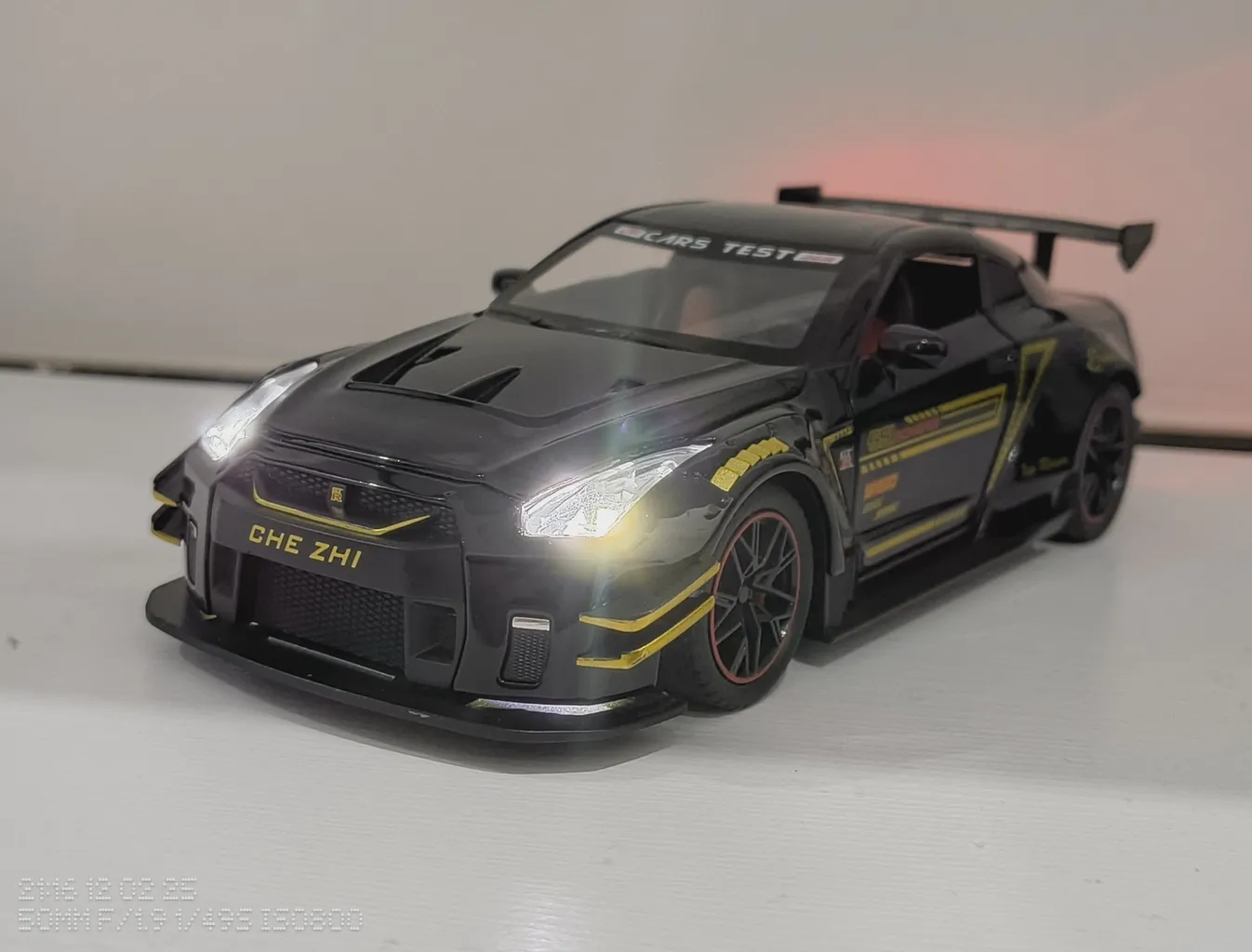 ماکت ماشین چه ژی مدل  نیسان GTR