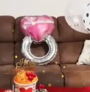 تجریه خرید بادکنک فویلی لاکی بالونز مدل حلقه انگشتر طرح قلب