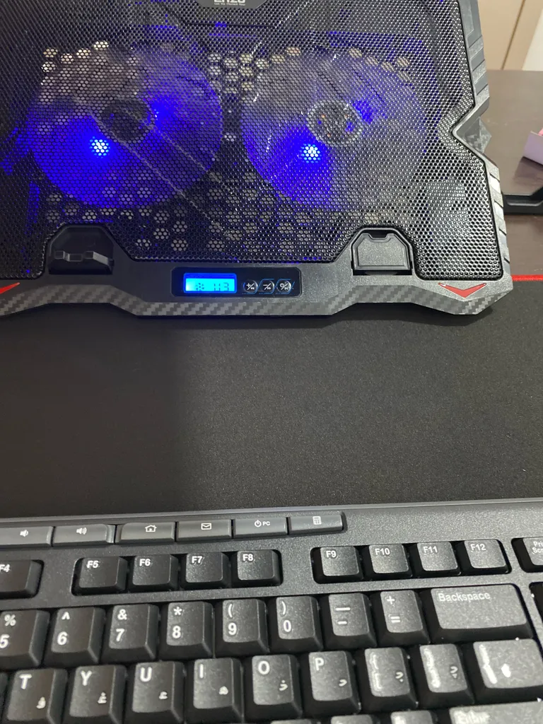 پایه خنک کننده  لپ تاپ انزو مدل LF-224