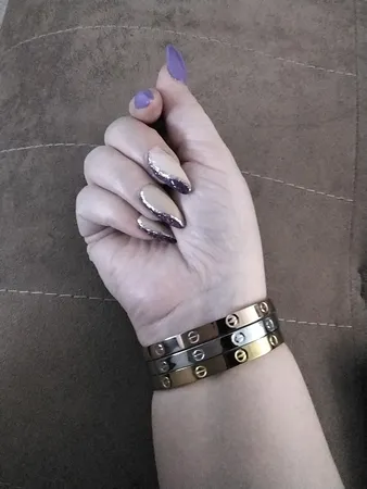 دستبند زنانه مدل بیضی مجموعه 3 عددی