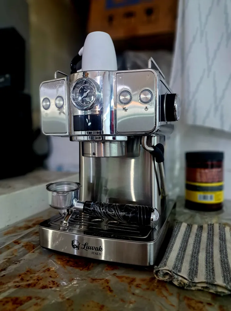 اسپرسو ساز 1.5 لیتری لواک مدل CM350