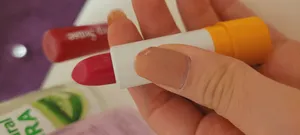 تجریه خرید بالم لب دیپ سنس مدل میوه های استوایی