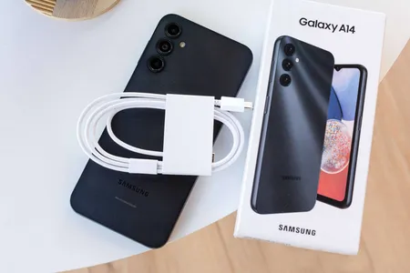 گوشی موبایل سامسونگ مدل Galaxy A14 دو سیم کارت ظرفیت 64 گیگابایت و رم 4 گیگابایت