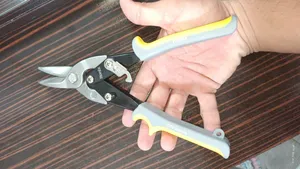 تجریه خرید قیچی آهن بر رونیکس مدل 3904