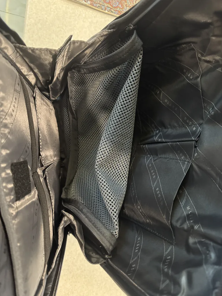 کوله پشتی لپ تاپ مینگلو مدل ML-2201 مناسب برای لپ تاپ 15.6 اینچی