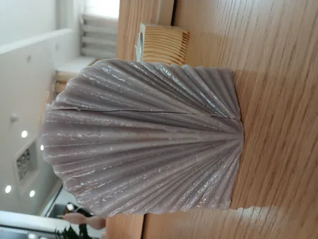 شمع دست ساز مدل برگ نخل بادبزنی