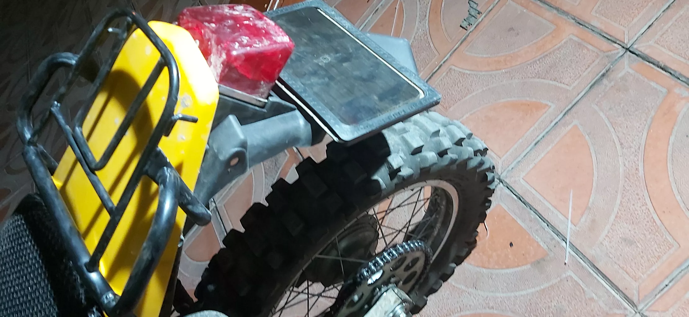 دم گلگیر موتور سیکلت مدل kw21 مناسب برای تریل روان