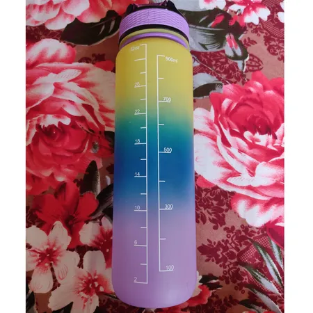 قمقمه مدل ورزشی گنجایش 1 لیتر