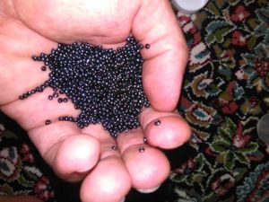 چرخ خیاطی دستی و ملزومات خیاطی