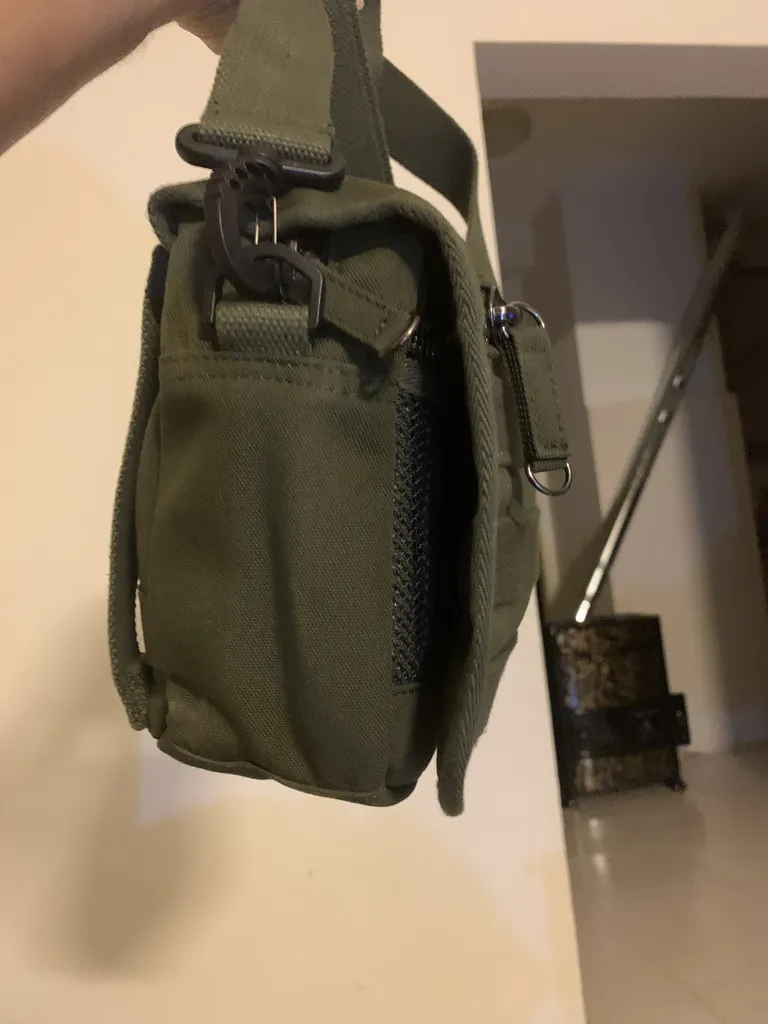 کیف رودوشی نشنال جئوگرافیک مدل NG 24202 MILESTONE