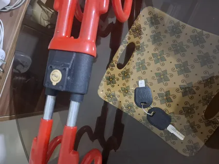 قفل فرمان دوبل دسته دار خودرو مدل 6887