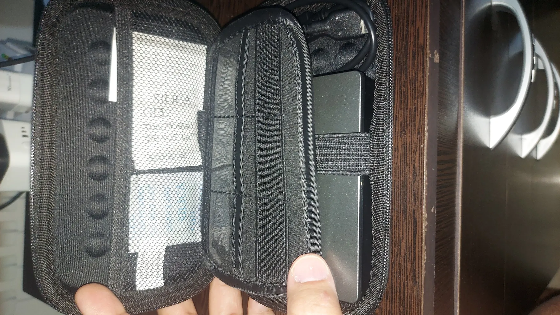 کیف هارد اکسترنال یوگرین مدل LP128-40707