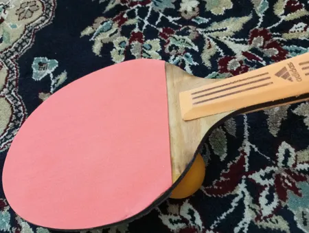 راکت پینگ پنگ مدل فروردین به همراه توپ