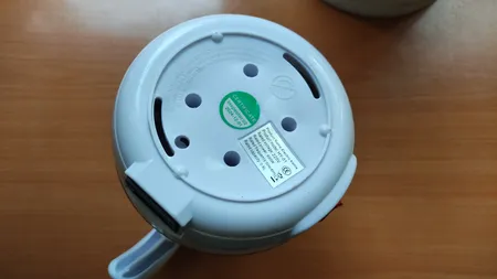 کتری سفری مدل تاشو برقی کد 4480