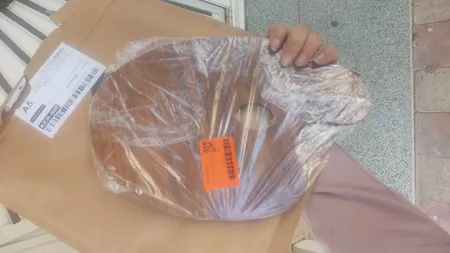 پالت چوبی سفید ره آورد طرح گرد سایز A4