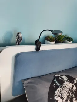 چراغ مطالعه باسئوس مدل DGRAD-0G