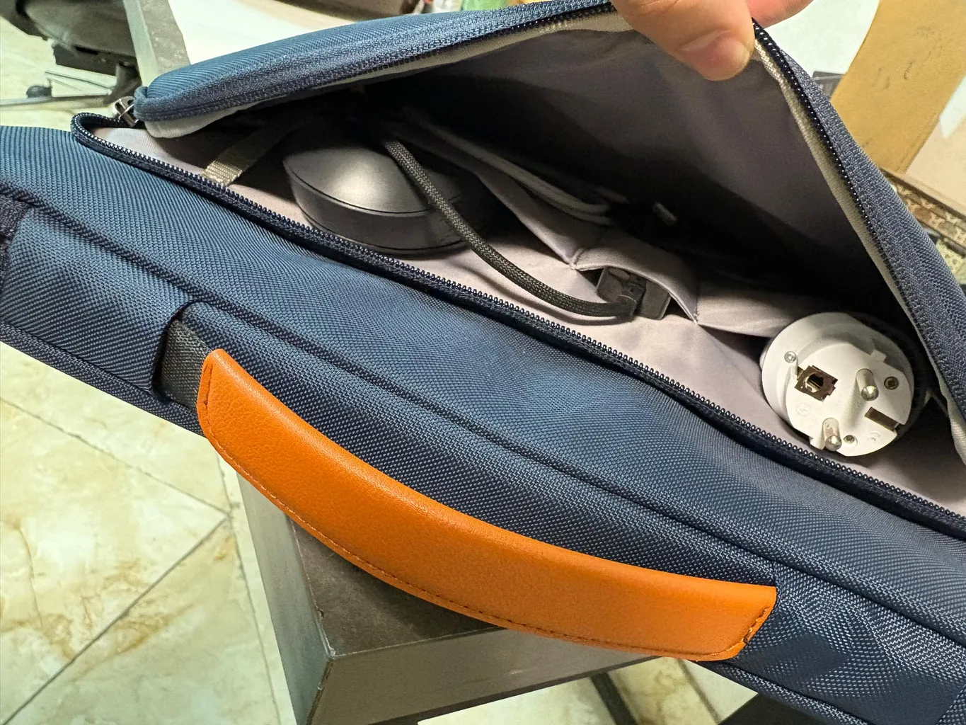 کیف لپ تاپ تام تاک مدل Defender-A14 مناسب برای لپ تاپ 13.5 تا 14.4 اینچی