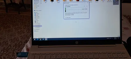 فلش مموری USB 2.0 اچ پی مدل V150w ظرفیت 32 گیگابایت