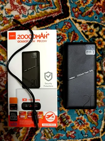 پاوربانک موکسوم مدل PB-164 ظرفیت 20000 میلی آمپر ساعت