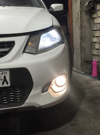 لامپ چراغ مه شکن جلو تک حالته بست یدک مدل یخی پایه H1 مناسب برای ساینا و کوییک بسته 2 عددی