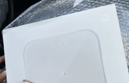 ترازو دیجیتال هوشمند شیائومی مدل Mi Body Scale 2 XMTZC04HM