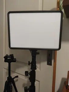 تجریه خرید نور ثابت ال ای دی جی ماری مدل FM-17RS