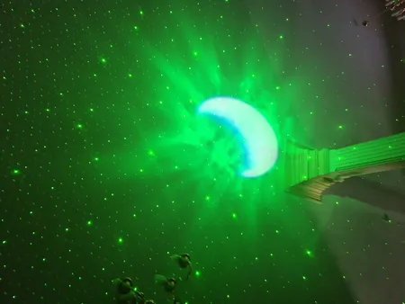 چراغ خواب مدل آدم فضایی طرح کهکشانی 55