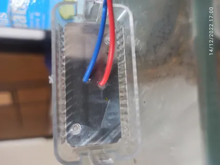 چراغ صندوق خودرو تک لایت مدل AM 5964 S مناسب برای ساینا