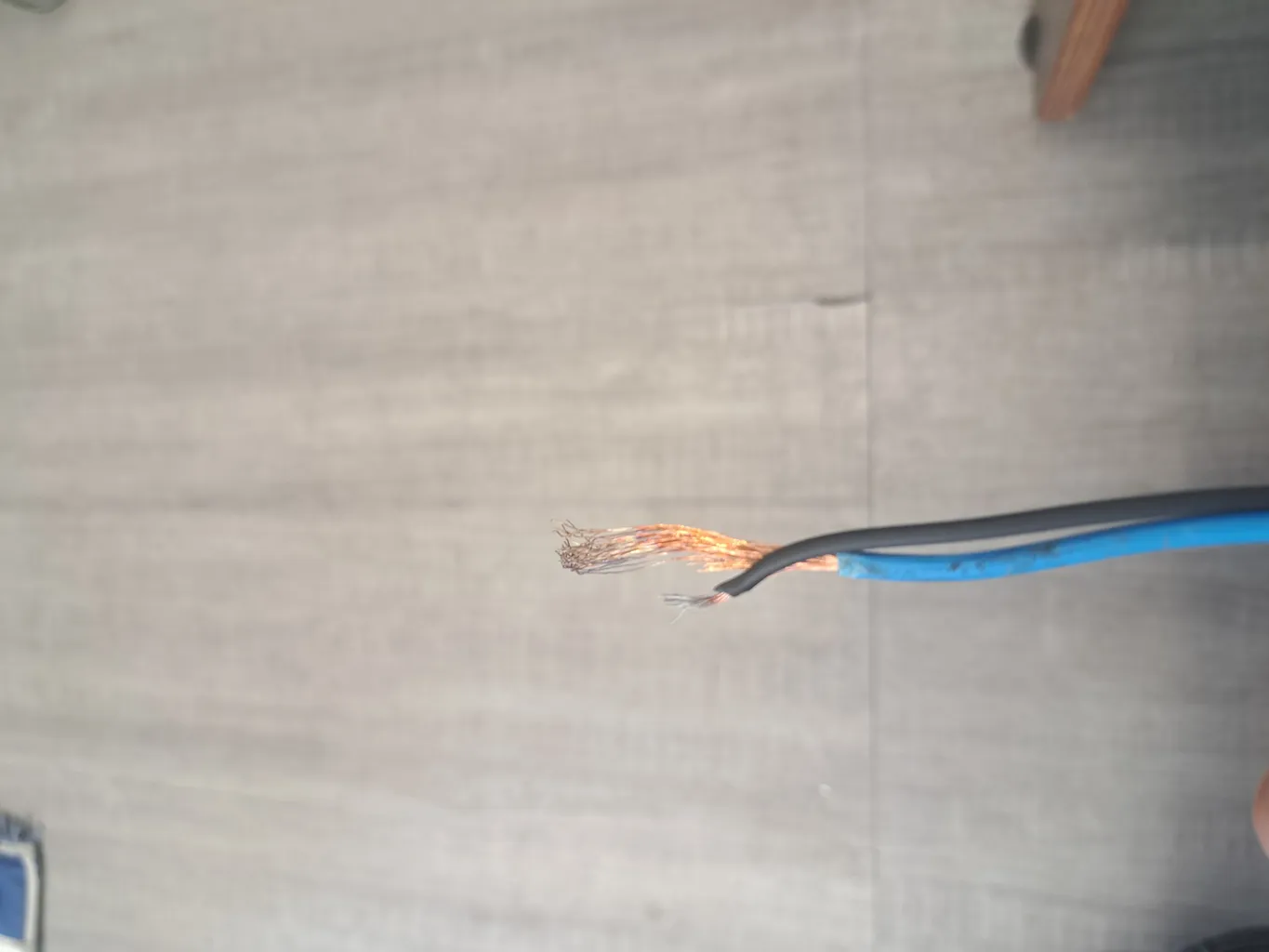 سیم افشان 1.5 هادی نور گستر مدل H.N